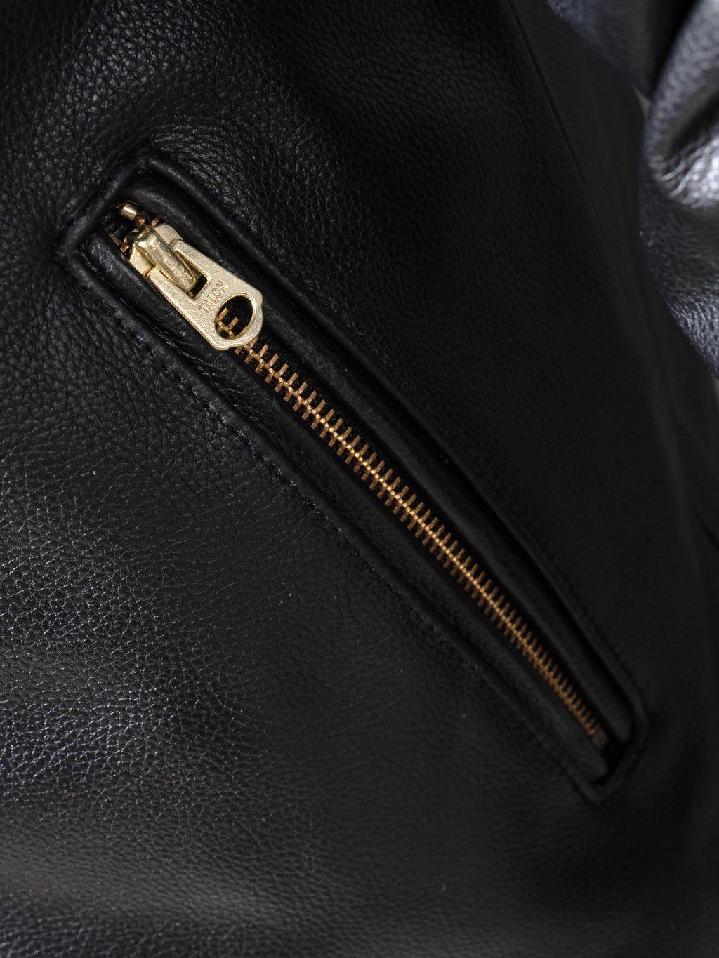 LJ2138 Black