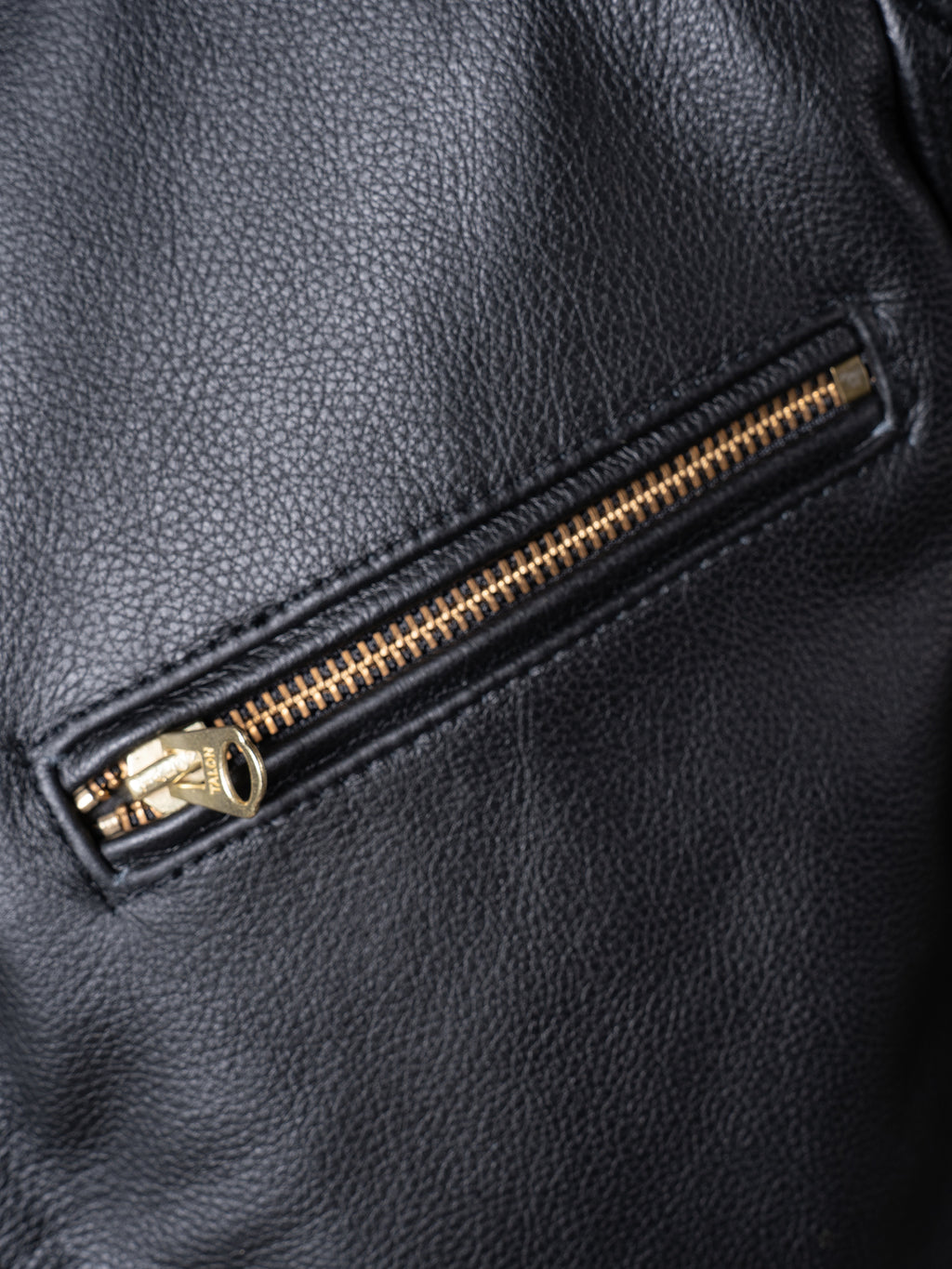 LJ2138 Black