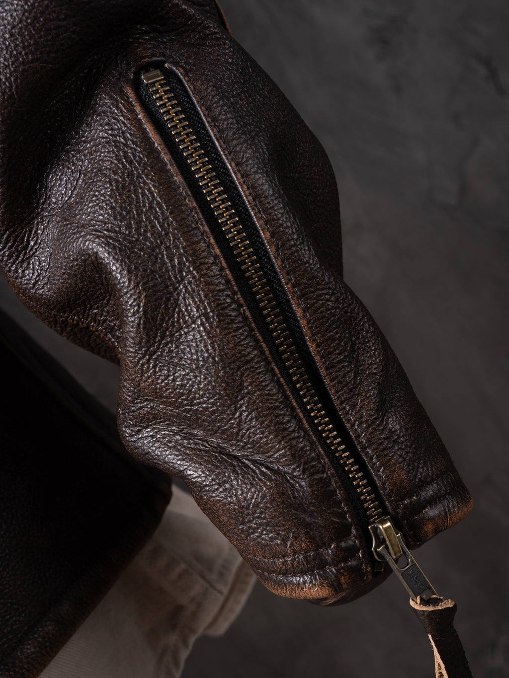 Rugged Pull-Up Cowhide Leather Jacket (LJ2081 Brown)